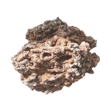 Laden Sie das Bild in den Galerie-Viewer, Spaghettistein / Travertin